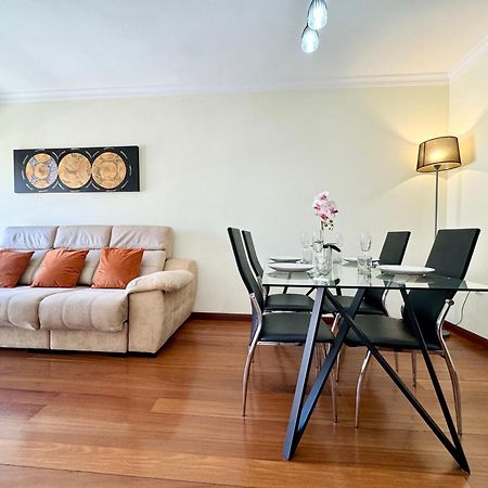 Lujoso Piso Centro Aparcamiento Privado, Terraza & Ac Lägenhet Málaga Exteriör bild