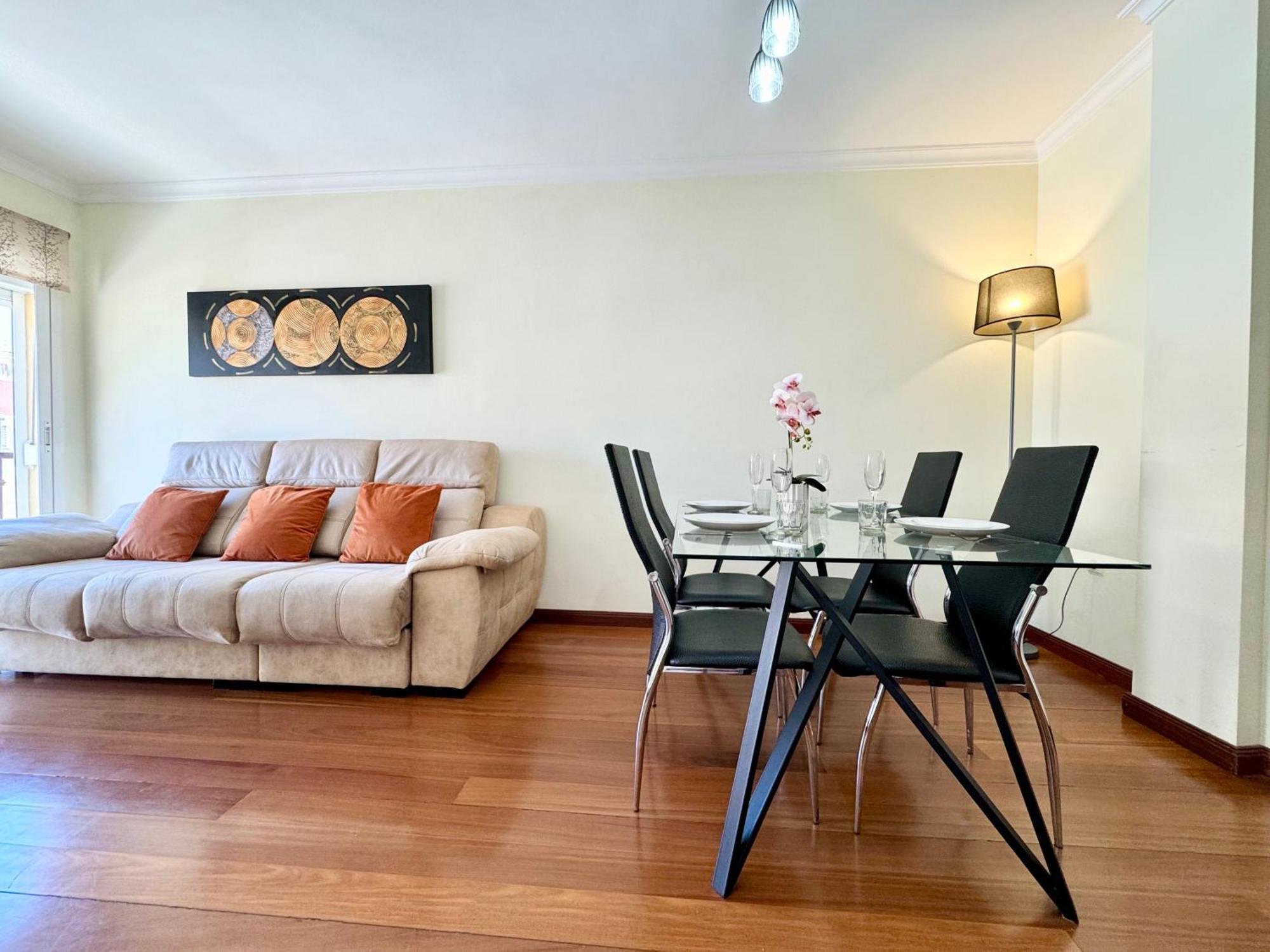 Lujoso Piso Centro Aparcamiento Privado, Terraza & Ac Lägenhet Málaga Exteriör bild