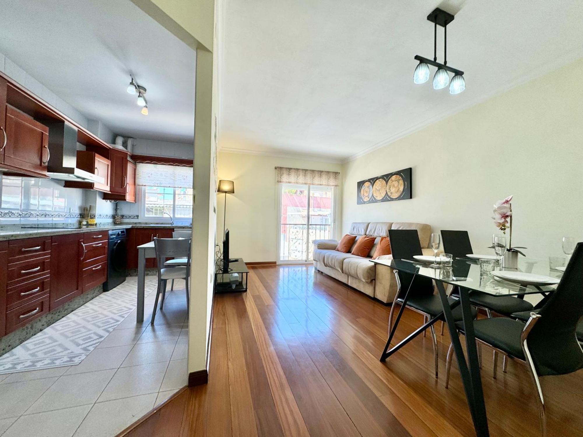 Lujoso Piso Centro Aparcamiento Privado, Terraza & Ac Lägenhet Málaga Exteriör bild