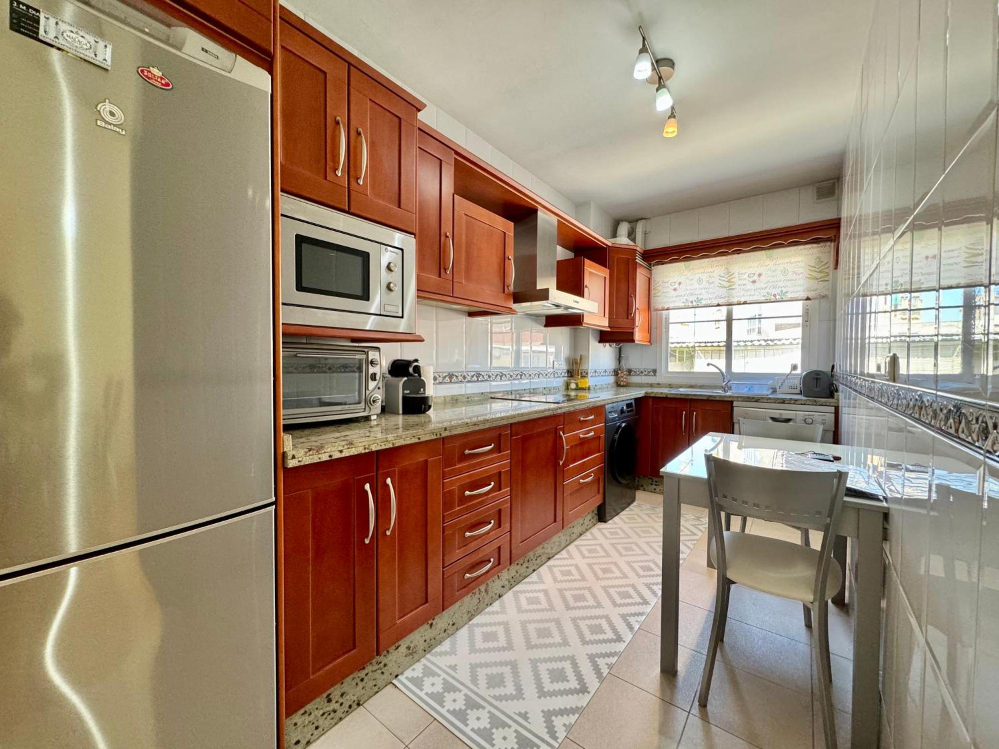 Lujoso Piso Centro Aparcamiento Privado, Terraza & Ac Lägenhet Málaga Exteriör bild