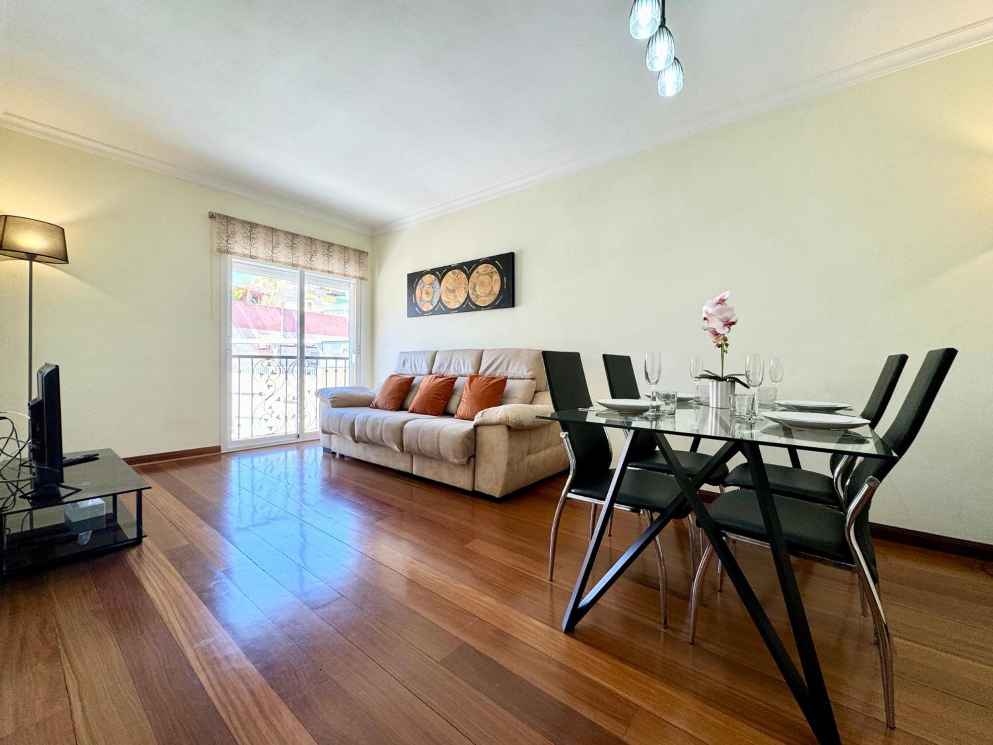 Lujoso Piso Centro Aparcamiento Privado, Terraza & Ac Lägenhet Málaga Exteriör bild